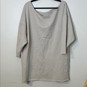 Oversized Scoop Neck Tunic Top in Light Taupe * in sweatshirt material